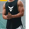 Herentanktops 2024 Zomerfitness Running Sneldrogende gedrukte gedrukte Slveless Crew Neck Vest Mens Mens Spier Underhirt Gym Training Vest Y240507