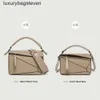 Loeiwe High Cend Designer Puzle Bags для женщин минималистской ручной работы с сплайдером для осенней зимы Новый универсальный паттер