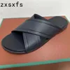 Slippers Summer Leather Slides Мужские плоские дизайнерские бренды праздничные пляжные туфли для мужчин ходить по случайным Slipeprs Sandalials Mujer