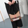 Fashion saddle bag women canvas shoulder bag purse crossbody hobos travel shopper totes lady clutch bag zipper luxury handbag womens fashion bag daily outfit