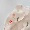 Waistcoat Koreaanse stijl lente babymeisje vest breien ronde kraag mouwloze abrikoos borduurwerk sweater wolkleding H240507