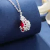 Подвесные ожерелья модная креативная красная кристаллическая капелька серебряной серебристого павлина темперамента животных Ключицы xl281