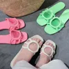 Designer Sandaler Kvinnor Släppande G Slides Gummi Slippare Damer Kur ut Letter Flat Beach Jelly Slide Script Orange Summer Fall Mules Outdoor Waterproof Scuffs