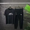 Mens Designer Trachsuit Sportswear Setleri Striped 2024 Yaz Günlük Nefes Alabilir T-Shirts + Şort Erkekler Giysileri 2 Parça Set Sportsuits M-4XL #40