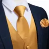 Colete de ouro de luxo Paisley para homem amarelo formal sólido cistas de cistas de seda bolso bolso de casamento quadrado de casamento chaleco hombre 240507