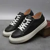 Casual Shoes Design echte Ledermänner Sneakers Modearbeiten Moccasins Jugendwohnungen atmungsaktiv 5A