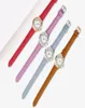 Nombres clairs entiers Fine Strap en cuir Quartz Femmes Femches Simple Elegant Students Watch 31 mm Calan Wrists8863337