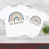 Famille Matching Tenues Rainbow Big Brother Little Brother Matching tenue T-Shirts Summer Sibling Children Enfants Courtettes à manches courtes Tops Girls Boys Vêtements D240507