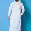 Moletons masculinos masculinos mass muçulmanos do Oriente Médio Roupas Arábicas Islâmicas Vintage Lourada Listrada de Manga Longa Pockets de cordão