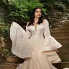 Bruiloft met Arabia mouwen Dubai jurken zeemeermin lange kanten kralen Appliqued bruidsjurken vegen trein vintage vestidos de novia