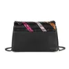 Skórzana designerska designerska torba dla kobiet czarna klamra klapka klapa z szwem torby na ramię tęczowa torebka damska torba Cyx05066