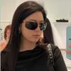 Occhiali da sole 2024 rettangolo di moda senza confine retrò sexy femminile designer gradiente da viaggio da viaggio