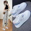 Chaussures décontractées Spring Femmes en cuir blanc Striped Skateboard Fille étudiante Fashion Sneakers Vulcanisé