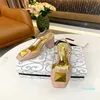 High Designer Saltos de melhor qualidade Sandálias pretas Mulheres brancas Sexy Sandal Fashion Shoes Luxury Sapatos de casamento vintage Sapatos casuais 35-42