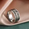 Bagues de mariage skyrim en acier inoxydable Triquetra Anneau de nœud irlandais pour hommes femmes vintage nordique anneaux de doigt talisman