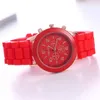 Genfer Silicone Watch Womens Koreanische Version Mode Schöne Farbschüler Freizeit Uhr