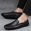 Sapatos casuais italiano artesanal de couro genuíno masculino masculino Moda de moda confortável marcas de luxo