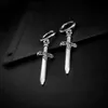 Stud Gothic retro dames zwaard oorbellen mode coole punk rock party juwelen accessoires cadeau fantasie cross -dolk earhooks q240507