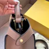 Topkwaliteit echte lederen peekaboo handtas ontwerper tas luxe cross body portemonnee schoudertas mode iseeu tas klassieke koppeling tas dames feesttas perfecte details