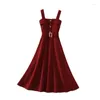 İş Elbiseleri Kadın Giysileri Bahar Sonbahar Tek/Kıyafetler 2024 Moda Vintage Örme Üst Bel İnce Korgun Strap Elbise İki Parça Seti