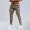 Novos jogadores calças calças de fitness muscular Camuflagem de camuflagem apertada de lazer esportivo de lazer