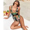 Kvinnors badkläder Sexig tryckt One Piece Swimsuit Fashionable Deep V Neck Micro Bikini Vacker bakre lågmidja Semesterstil