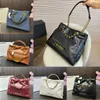 Fashion Shoping Sac Totes Designer Womens High Quality Luxurys Puff Handbag Luxury Underarm Cow Hide Handsbags épaule Femmes Sacs Jehvd