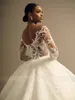 2024 Robe de mariée luxueuse Robe de mariée Perles de cou illusion à manches longues broderie en dentelle africaine Brides formelles