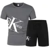 Suits-survêtements masculins 2024 Fashion Summer Mens t-shirt à manches courtes Pull à deux pièces Sports décontractés Suit T240507