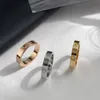 Anillos estrellados Anillos de amor Rings Diseñador de anillos de clavos para mujer Titanium Steel Rose Gold Plateado con diamante completo para el hombre Regalo de compromiso de boda 4 5 6 mm Multi tamaño