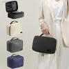 Cosmetische tassen Multi -functionele make -uptas voor dames reismake -up opbergzak buiten natte droge scheiding toiletorganisator D240425