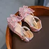 Summer Girls Sandals Baby Shoes paljetter Rhinestone Butterfly Casual Princess Children Dancing Ballet Flat Heel 240506