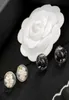 Brand Fashion Pearl Jewelry Black White Earrings Acrylic Black Round Camellia Flower Earrings Design Wedding Party Earrings3936970