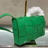 Femmes de cassette ondulée mode portefeuille épaule à tricot de luxe sacs crossbody sacs rabat fashion dame sac à main en cuir doux crochet de haute qualité 7a