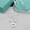 Luxe tiifeniy ontwerper hanger kettingen paar ketting love sleutel ketting vrouwelijk hartvormig Engels hangende tag en bot