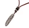 Collier de tour de cou en cuir pour hommes Fashion Vintage Eagle Feather Pendant Brown Cord ajusté 4080 cm Punk Rock Micro Men for Gifts9661483