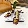 High Designer Saltos de melhor qualidade Sandálias pretas Mulheres brancas Sexy Sandal Fashion Shoes Luxury Sapatos de casamento vintage Sapatos casuais 35-42