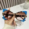 Óculos de sol vintage Tren colorido óculos de sol Butterfly Women for Female 2024 Luxury Brand Designer Sun Glasses Punk Popular Sexy Shades J240508