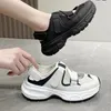 Повседневная обувь женская дышащая сетчатая сетчатая спортивная сандалия 2024 Лето закрытая платформа для женщин для женщин на открытом воздухе.