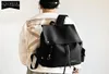 Proste miejskie plecak Trend Projektowne plecaki dla mężczyzn Waterproof Mens Laptop Bag Fashion Młodzież duże pojemności torby podróży7108675