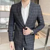 Mäns kostymer 2024 Plaid Suit 3 -stycke koreansk version Slim Business Casual formell brudgum Wedding Dress Groomsmen Blazers Jacket Pants Vest