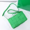 Diseñadora de moda Mujer Bolsa Mujeres Bolso de hombro Patrón de tejido de tejido Purso Caja original de cuero Cadena de carrocería de cuero genuino