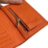 Genuine Leather Women's Short 2024 Nuovo design di nicchia Exquisito sacchetto per carta di patente di patente multifunzionale di gamma di nicchia di nicchia