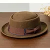 Bérets Austrailian Wool Mens Hat Fedora - Top plat à bordure courte feuillette avec une couleur de café noir