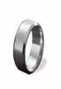 1 joaillerie de mode titane en acier inoxydable anneau mélangé 6 mm Silver Black Gold Men Taille 6 à 13 Anneaux de fiançailles de mariage80886189338593