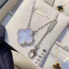 Merk originaliteit van 18k vier blad gras ketting voor vrouwen au750 roségouden slot botketen sieraden