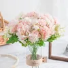 Fleurs décoratives Hortensia Ball de soie artificielle Chrysanthemum Décoration de maison Faux Bouquet rose mariage