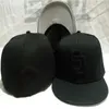 パドレス-SDレター野球帽子新最新の到着男性女性ヒップホップ卸売骨フル閉じた帽子