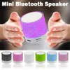 Altoparlanti portatili Nuovi mini cracks Bluetooth audio audio desktop esterno sport fitness carta portatile altoparlante subwoofer audio a LED altoparlanti wireless illuminati WX