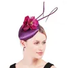 Casque violet occasionnelle casque satin de mariage fascinateur de mariage chapeaux élégants femmes couches florales avec des pinces à cheveux accessoires